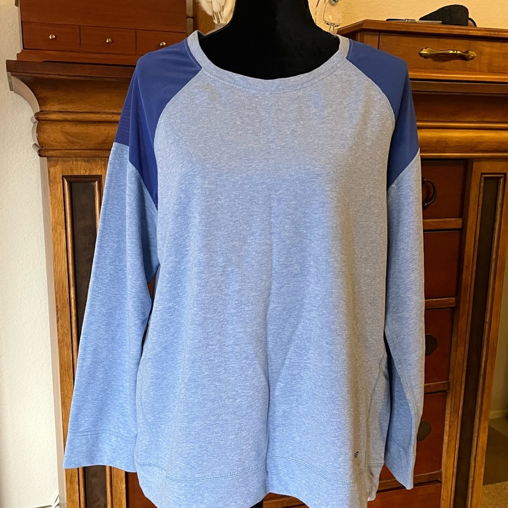 COPPER FIT Long Sleeve Lightweight Sweatshirt!  Size L